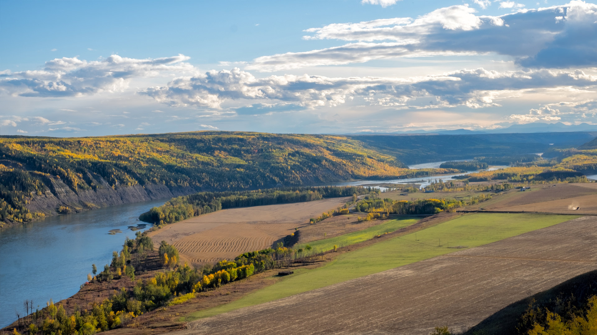 Peace Valley Landowner Association // munro/thompson